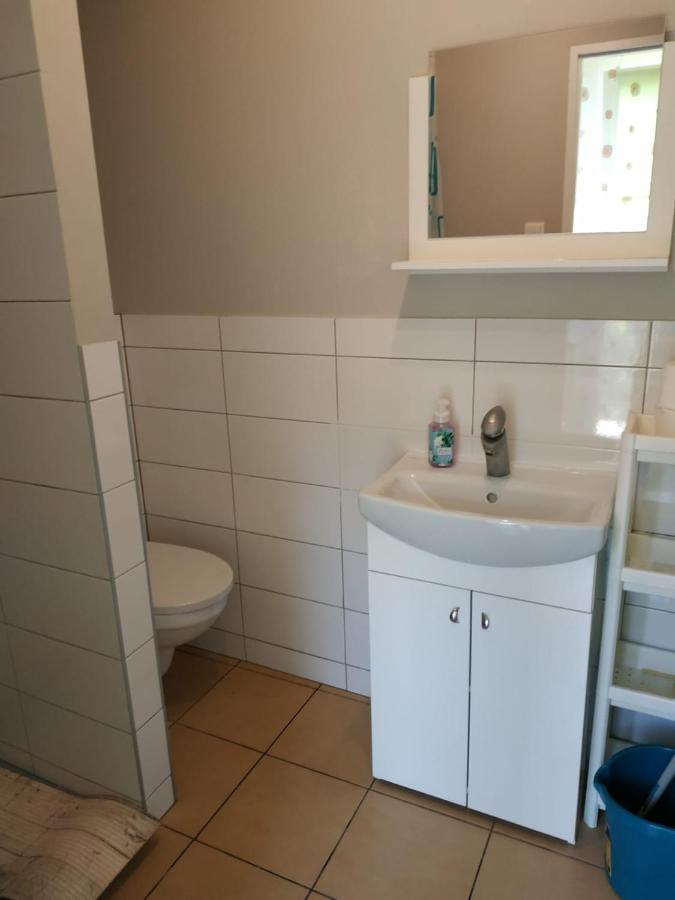 Relax U Janusza Hotel Колобжег Екстериор снимка
