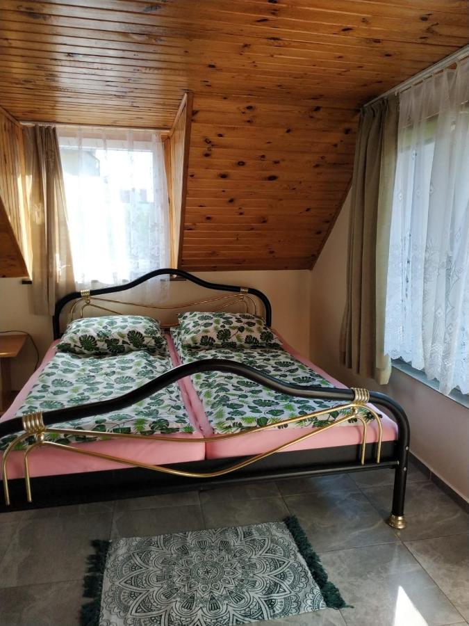 Relax U Janusza Hotel Колобжег Екстериор снимка