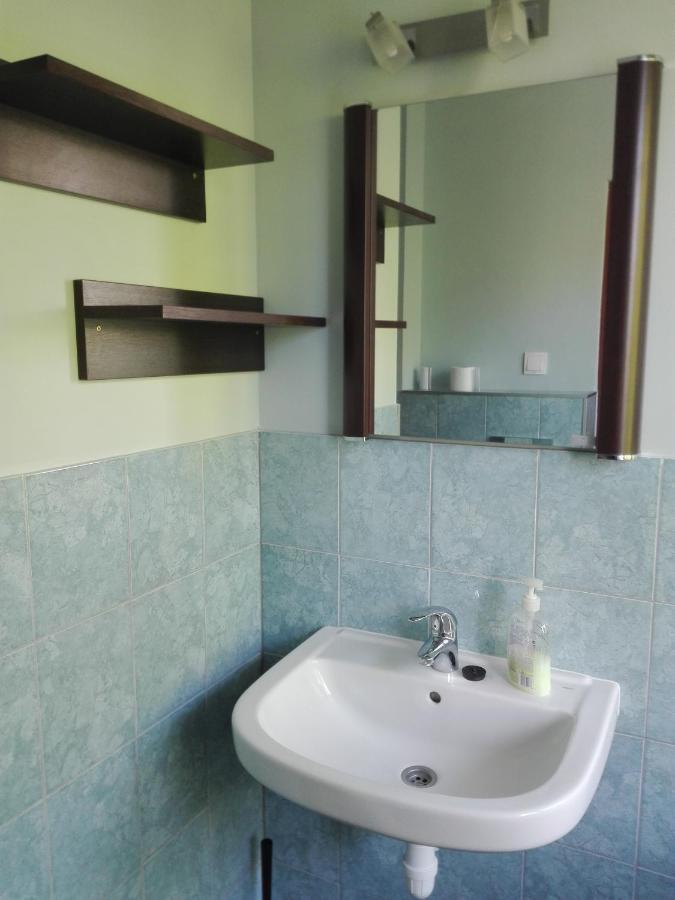 Relax U Janusza Hotel Колобжег Екстериор снимка