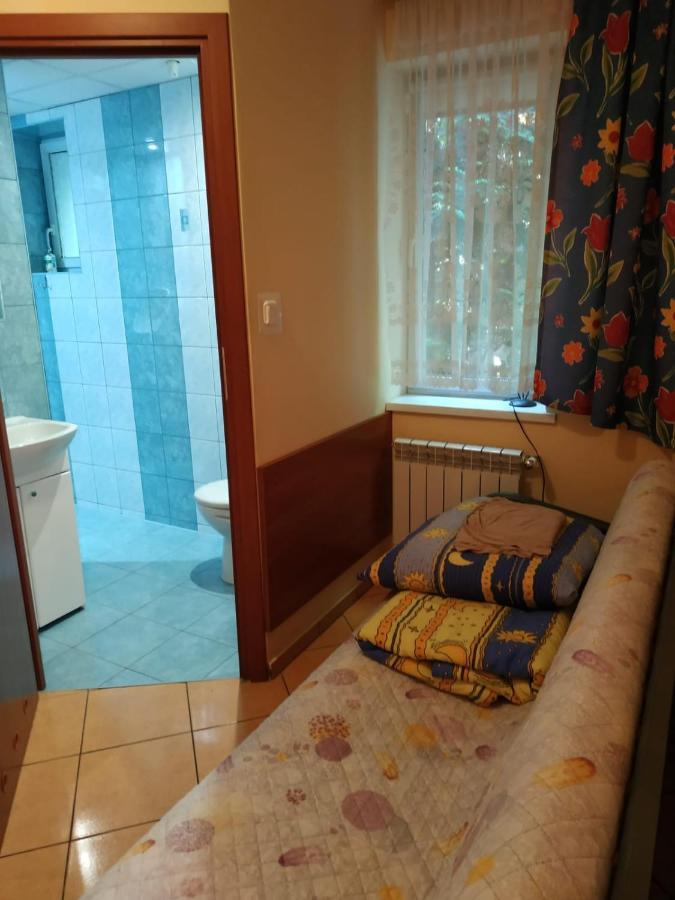 Relax U Janusza Hotel Колобжег Екстериор снимка